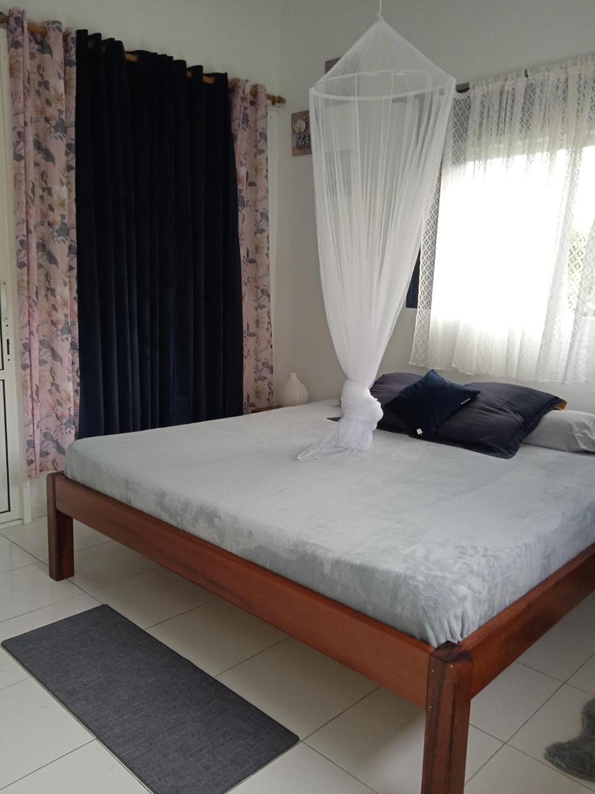 Maryland'S Apartment Grand-Bourg  ภายนอก รูปภาพ